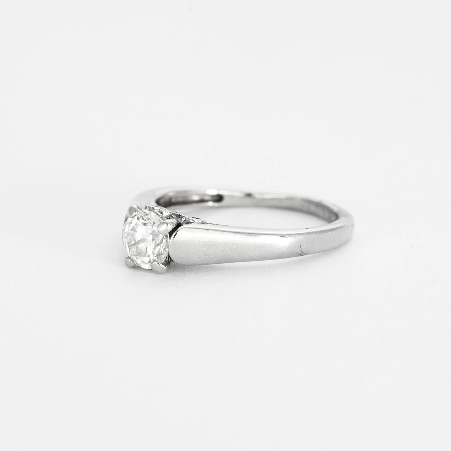 Solitaire ring in white gold and diamond - Image 2