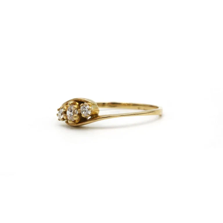 Ring - Yellow gold and diamonds - Image 2