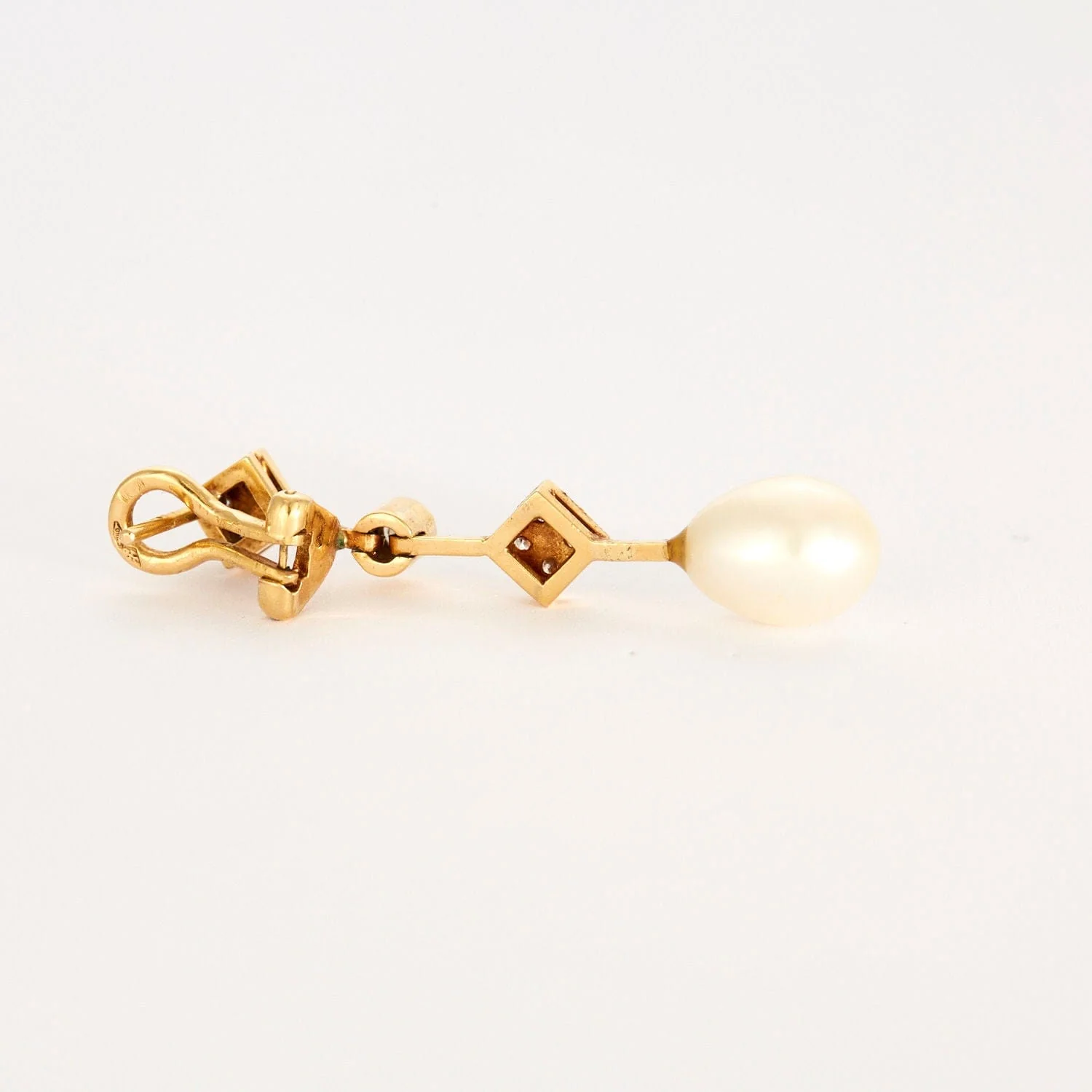 Diamond pearl earrings - Image 3
