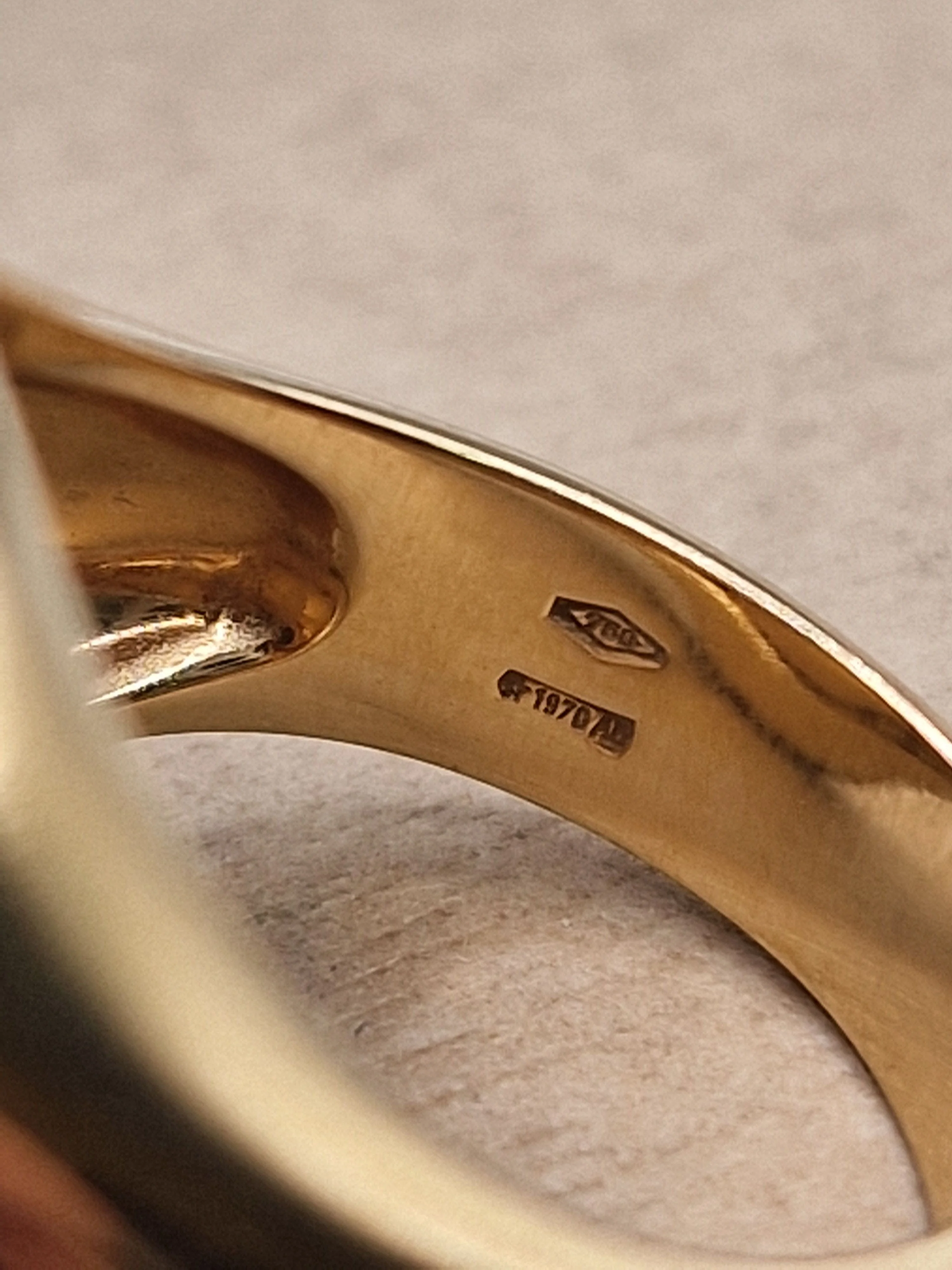 POMELLATO -  Victoria Yellow gold and quartz ring  - Image 4