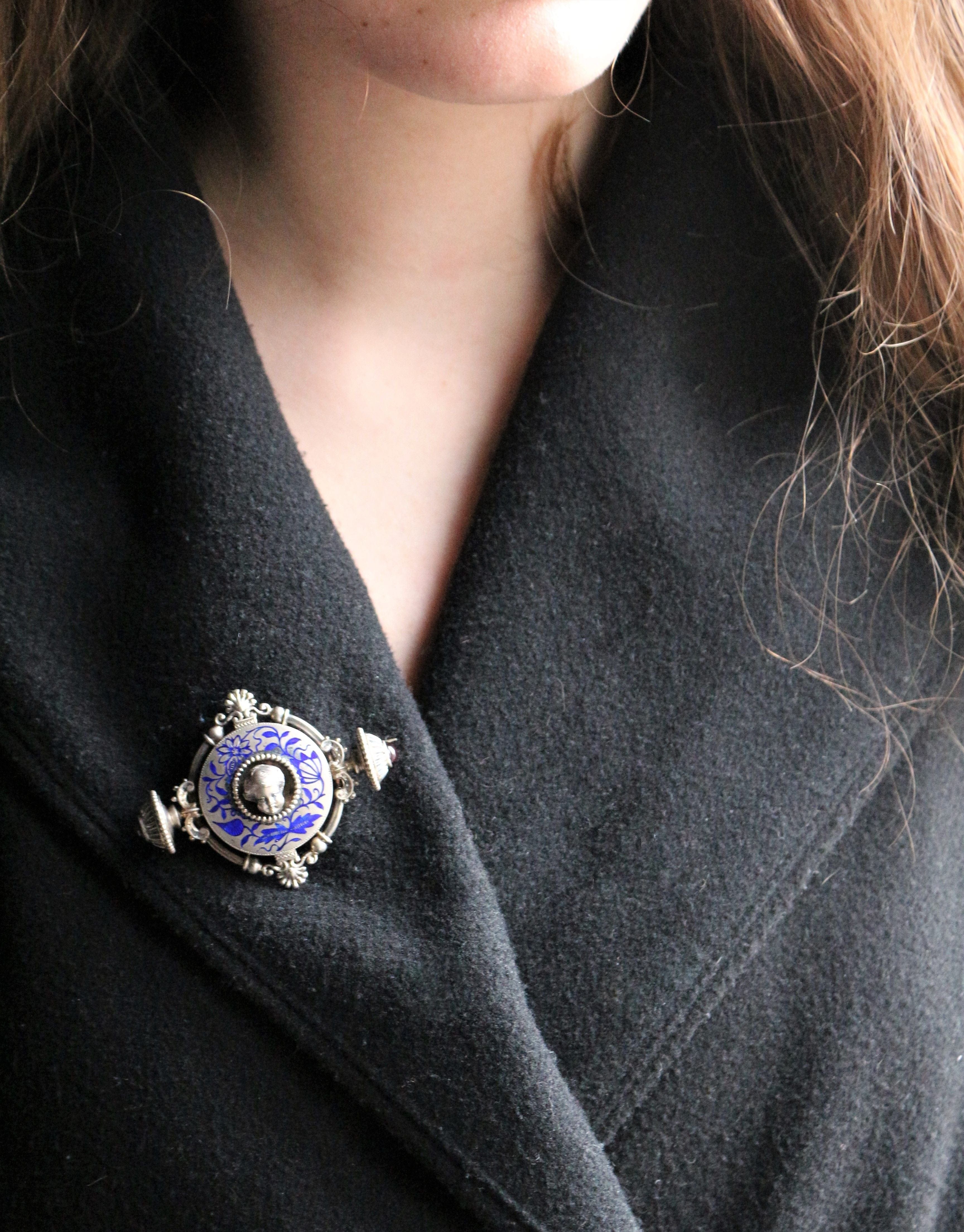 19th century neo-Renaissance brooch - Image 2