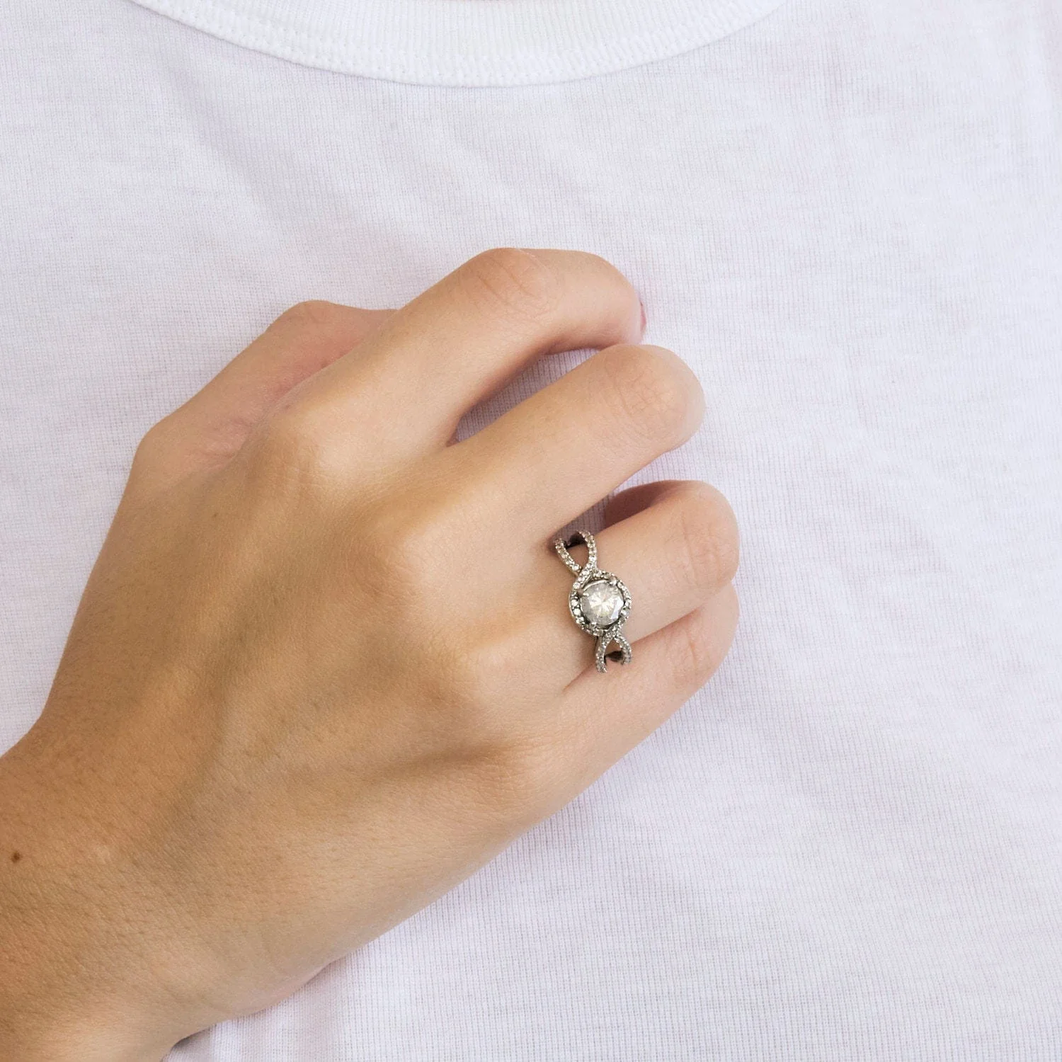 White gold solitaire Infinity - Image 3