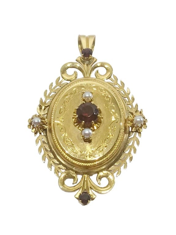 Napoleon III Gold Pendant