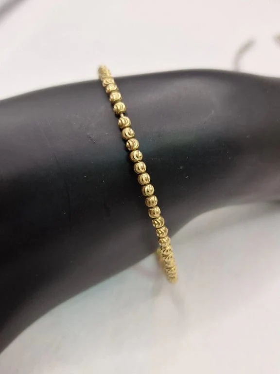 Triple row pearl bracelets in 18 kt white, yellow, and rose gold  - Image 4