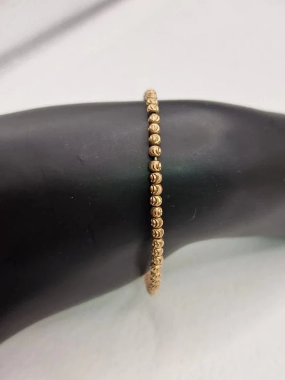 Triple row pearl bracelets in 18 kt white, yellow, and rose gold  - Image 5