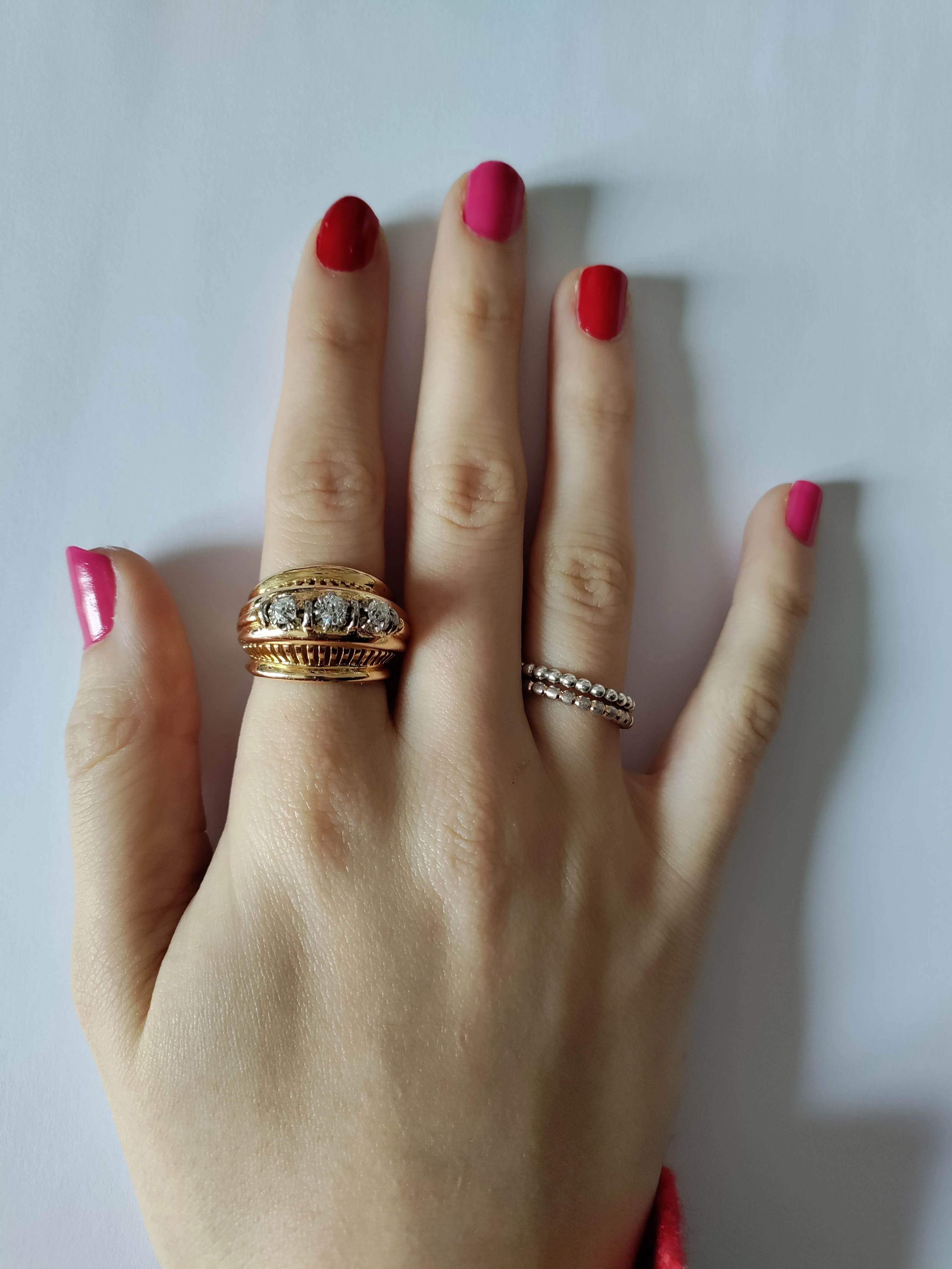 Retro Diamond Trilogy Ring - Image 10