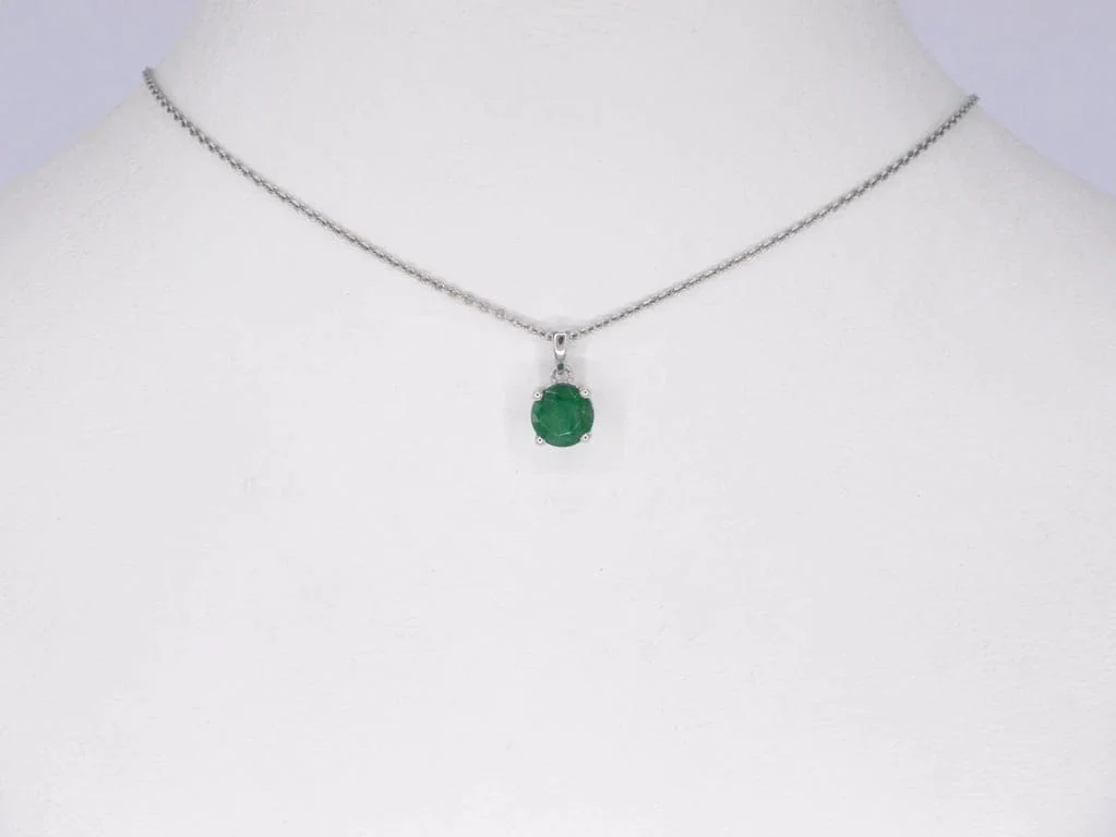 White gold pendant with emerald - Image 3