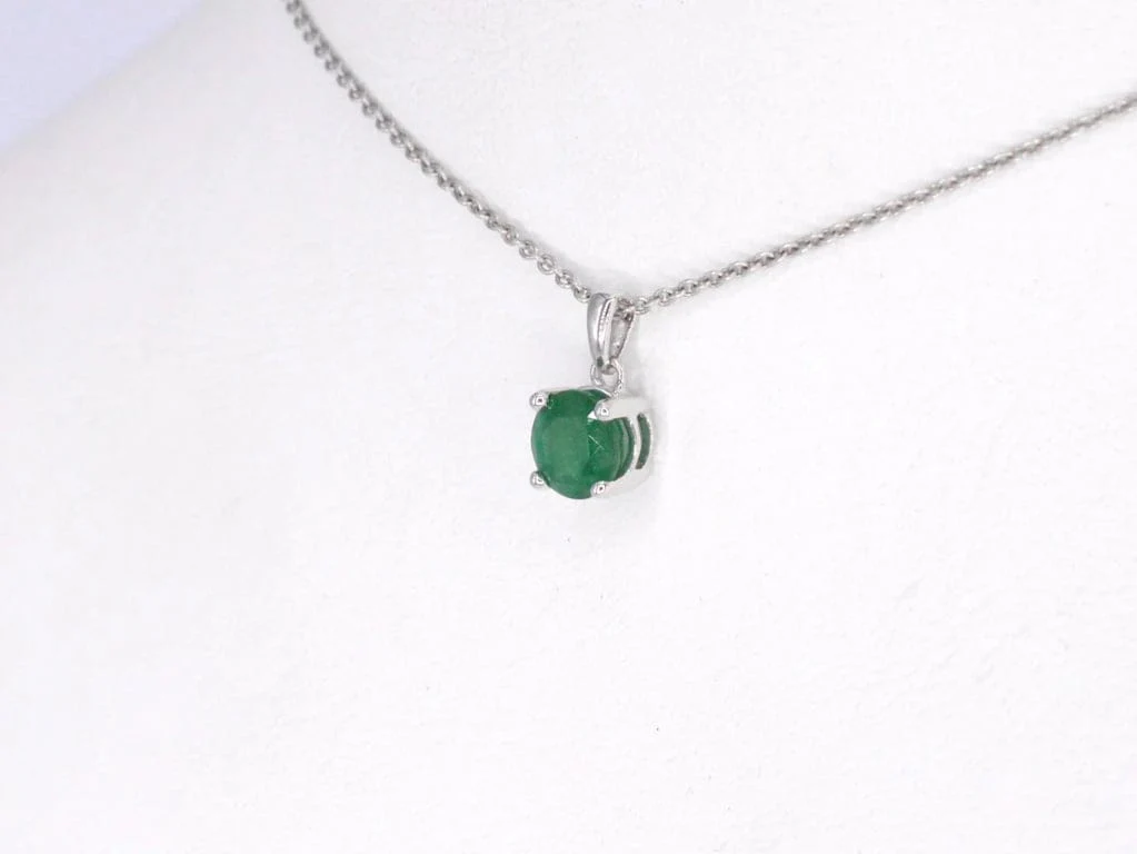 White gold pendant with emerald - Image 4