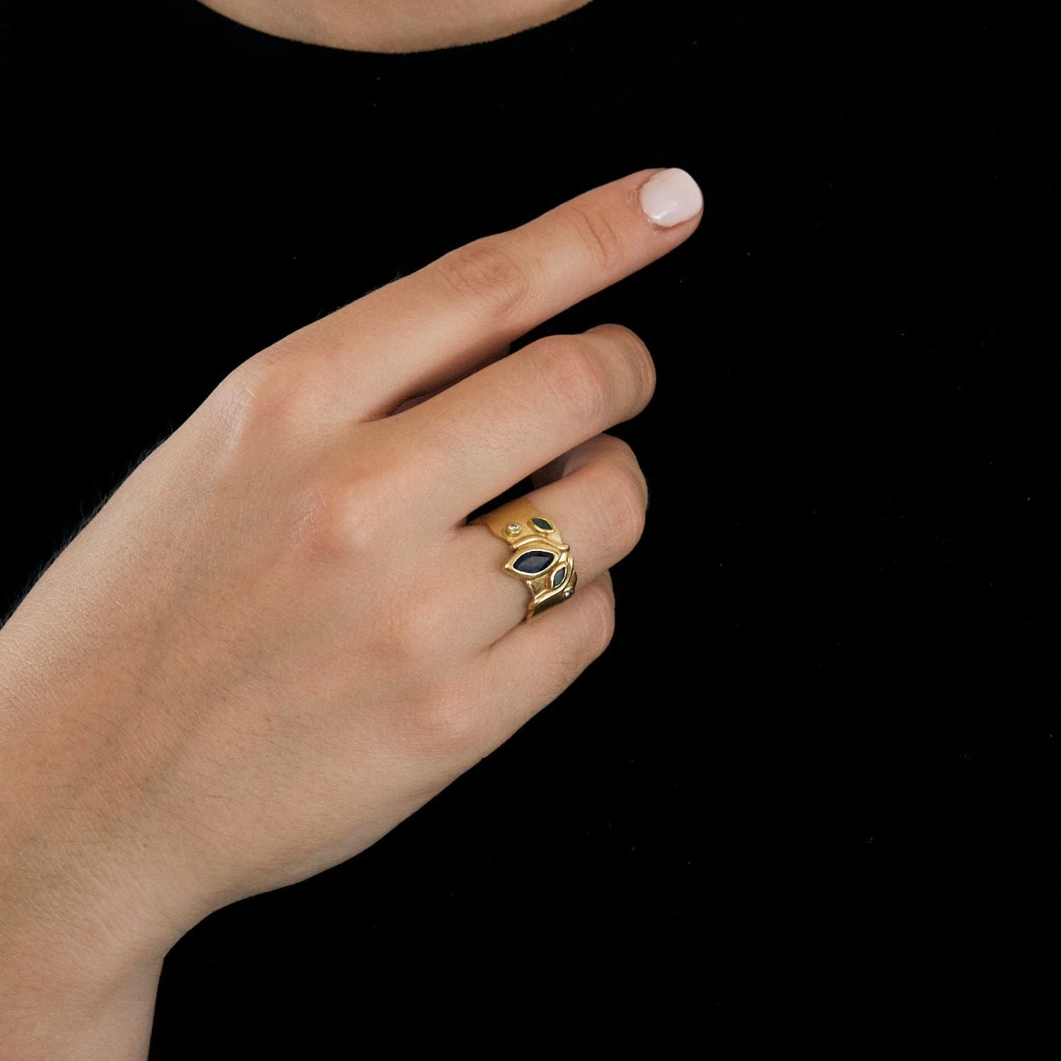 Sapphire Emerald Diamond Ring - Image 3