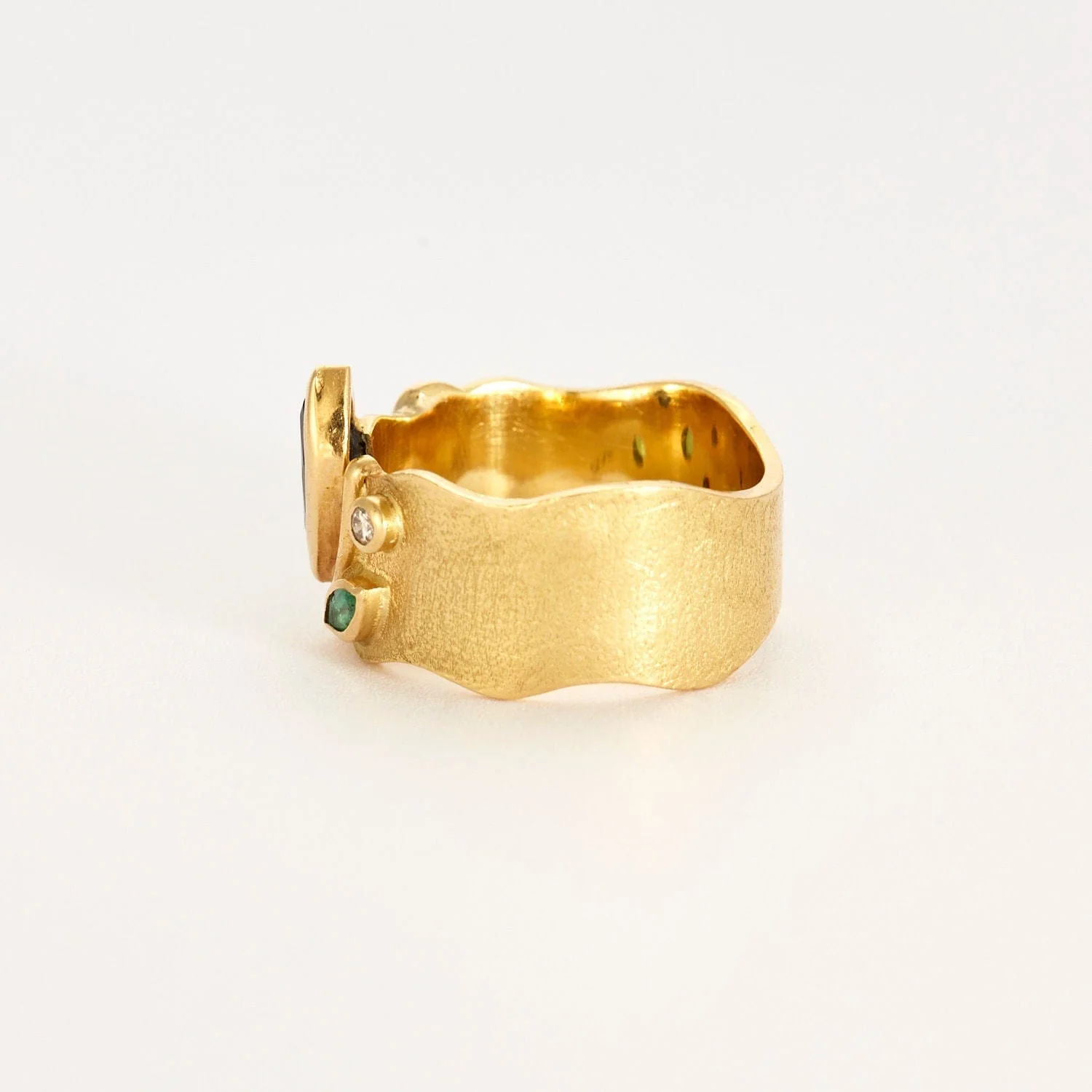 Sapphire Emerald Diamond Ring - Image 6