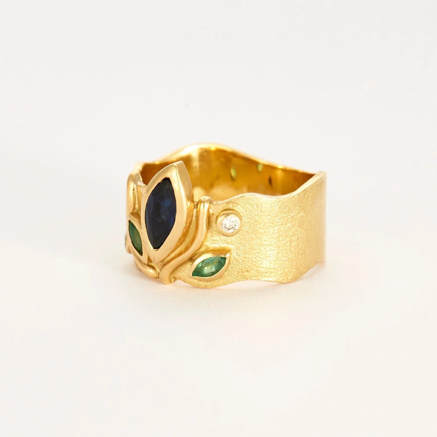 Sapphire Emerald Diamond Ring - Image 7