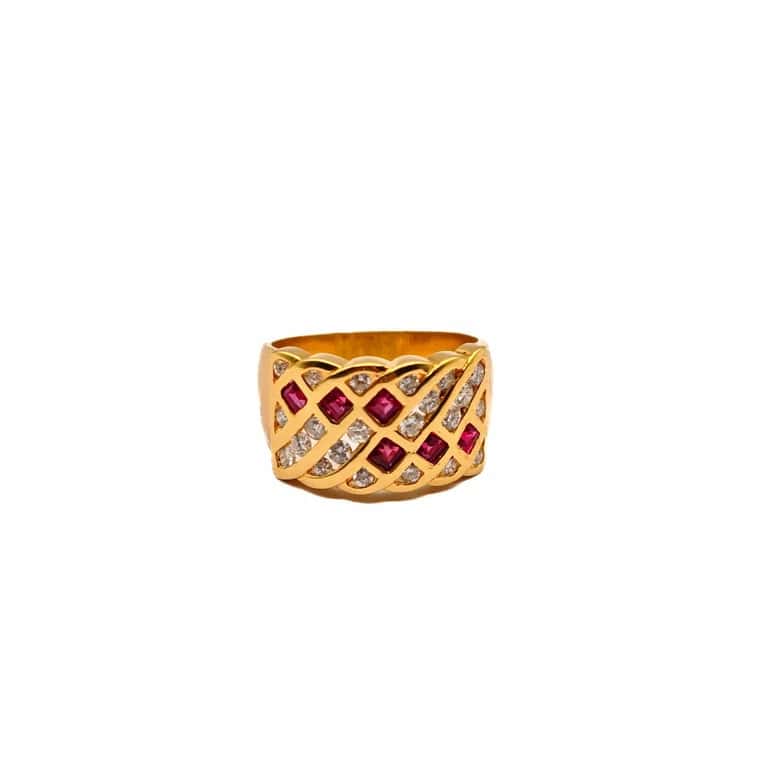 Yellow gold ring, diamonds and rubies
