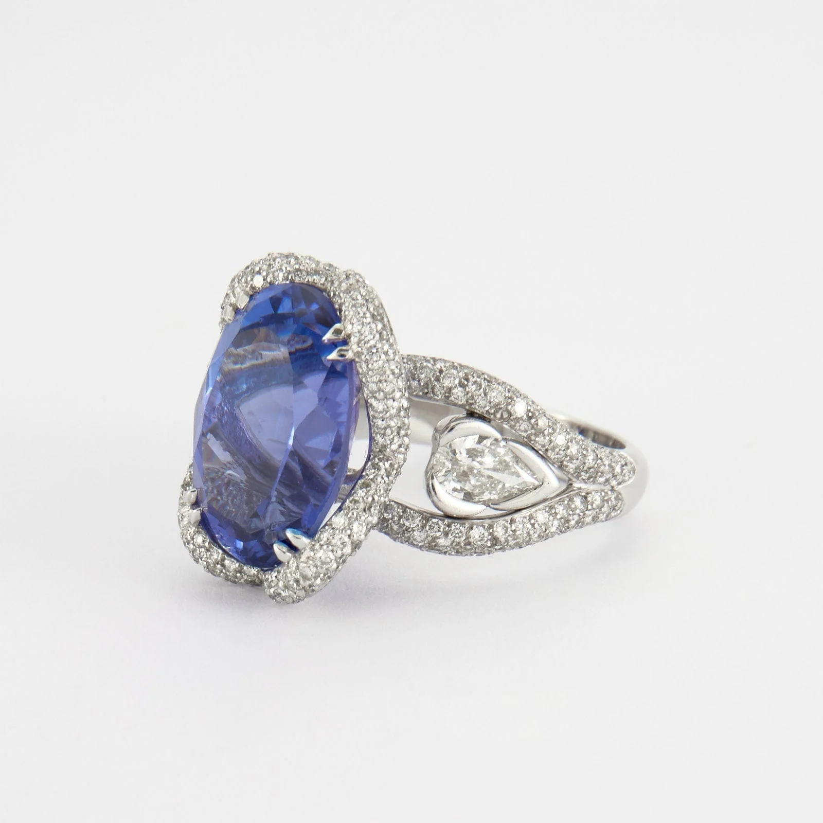 Tanzanite cocktail ring - Image 4
