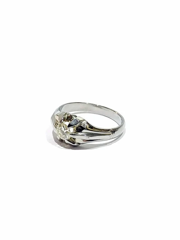 Gold and Diamond Ring - Image 7