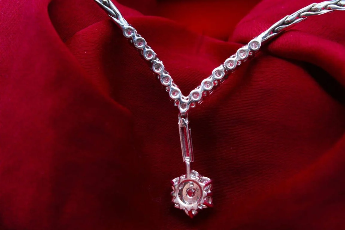 Necklace Daisy white gold, diamonds  - Image 5