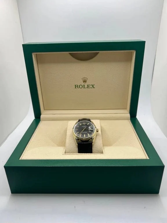 Rolex Oyster Perpetual Date  - Image 10