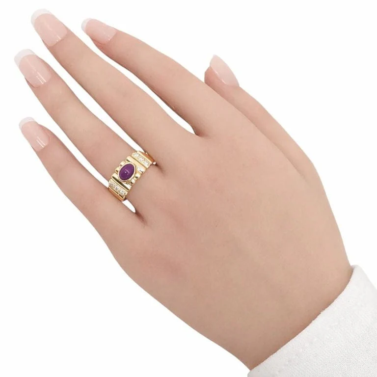 Yellow gold ring with ruby and diamonds - Image 2
