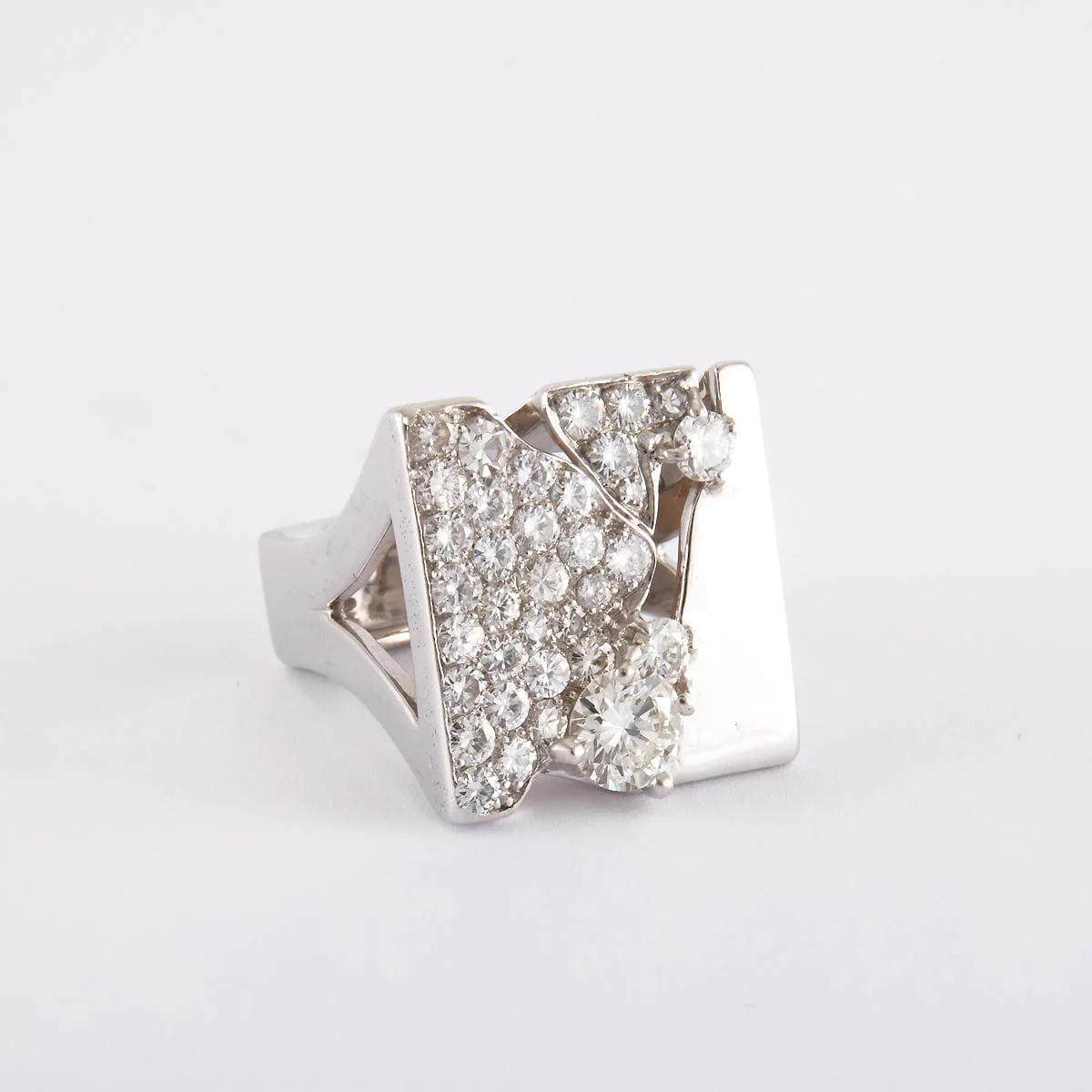 Diamond Signet Ring - Image 6