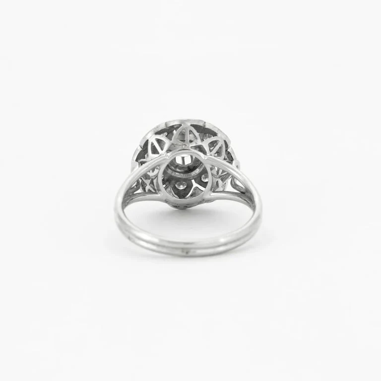 Chiseled flower ring Diamonds - Image 6