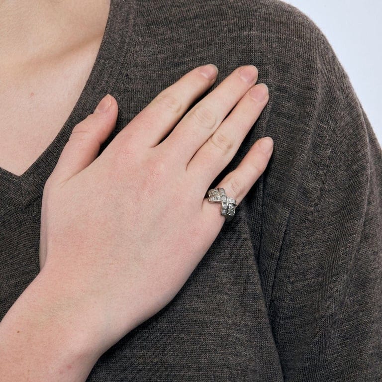 White gold diamond bangle ring - Image 2