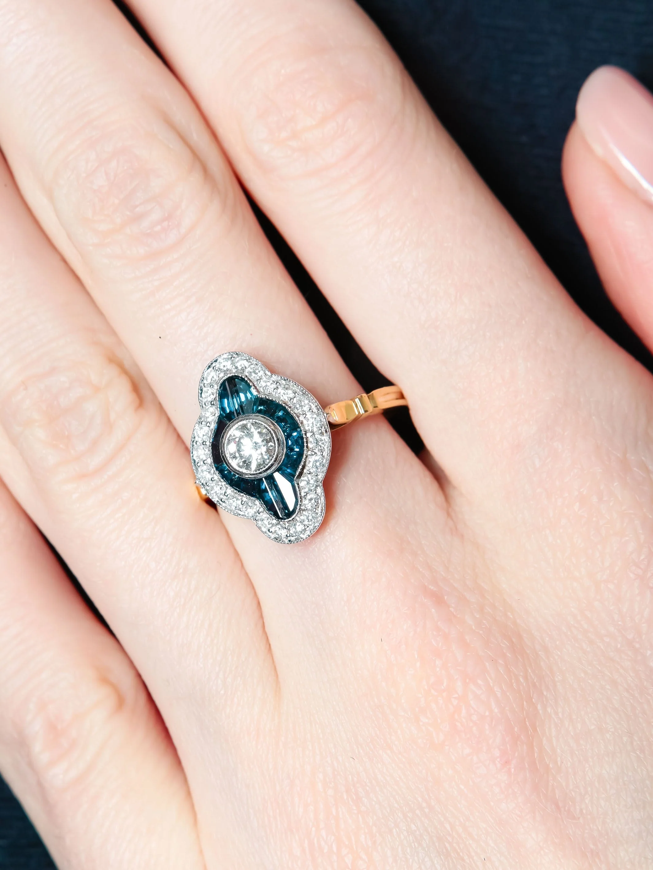 Sapphires and Diamonds Ring - Image 3
