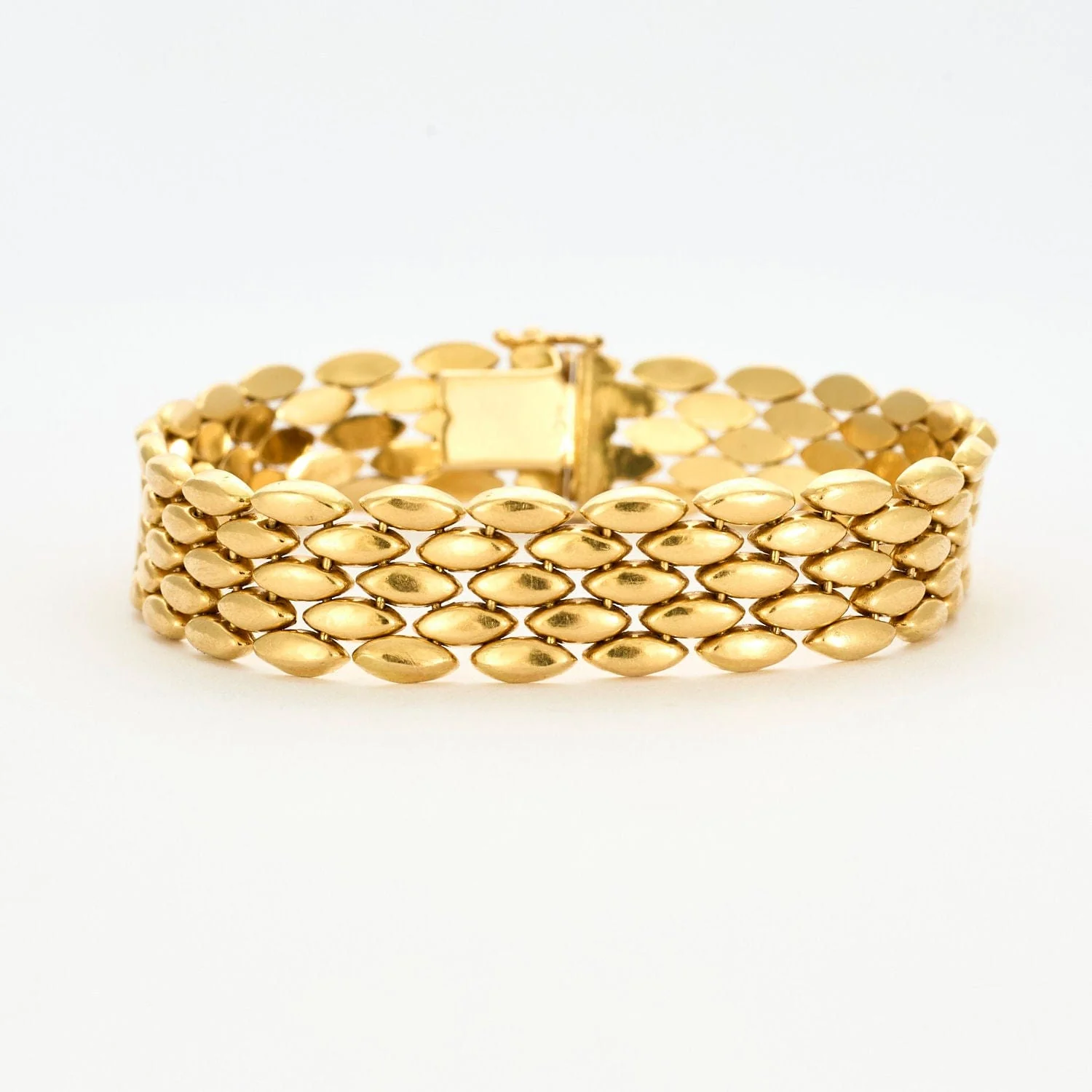 Yellow gold rice seed bracelet