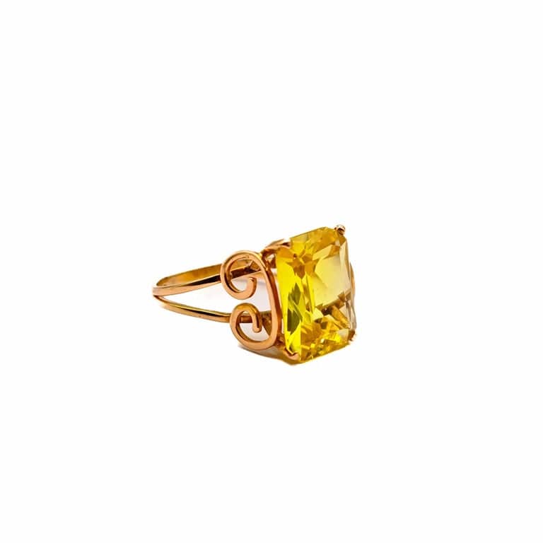 Yellow gold and Yellow Sapphire ring - Image 3