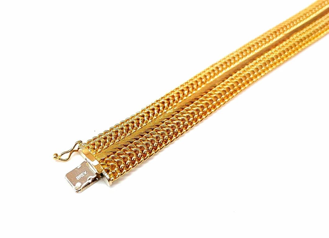 Yellow gold ribbon bracelet - Image 4
