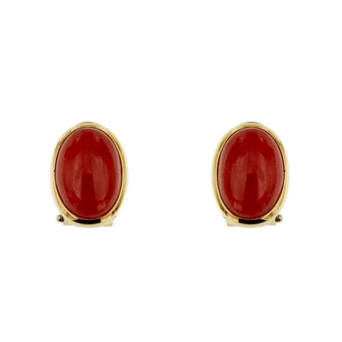 Yellow gold stud earrings with coral 