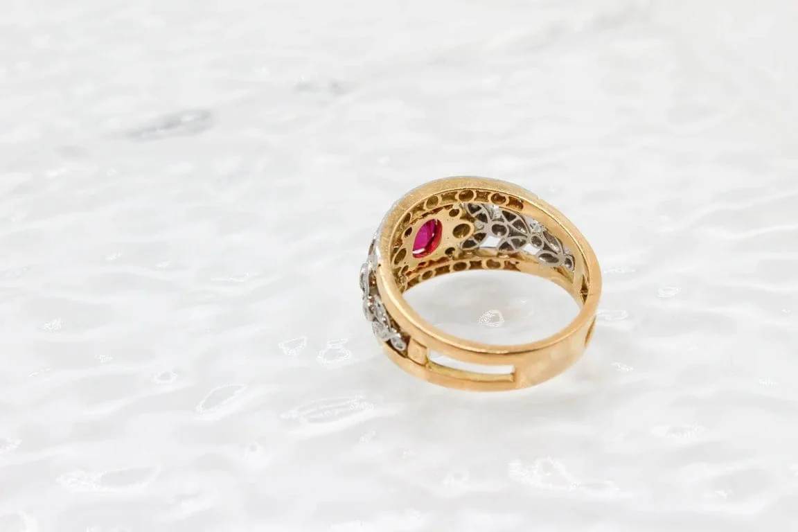 Wide ruby diamond ring  - Image 8