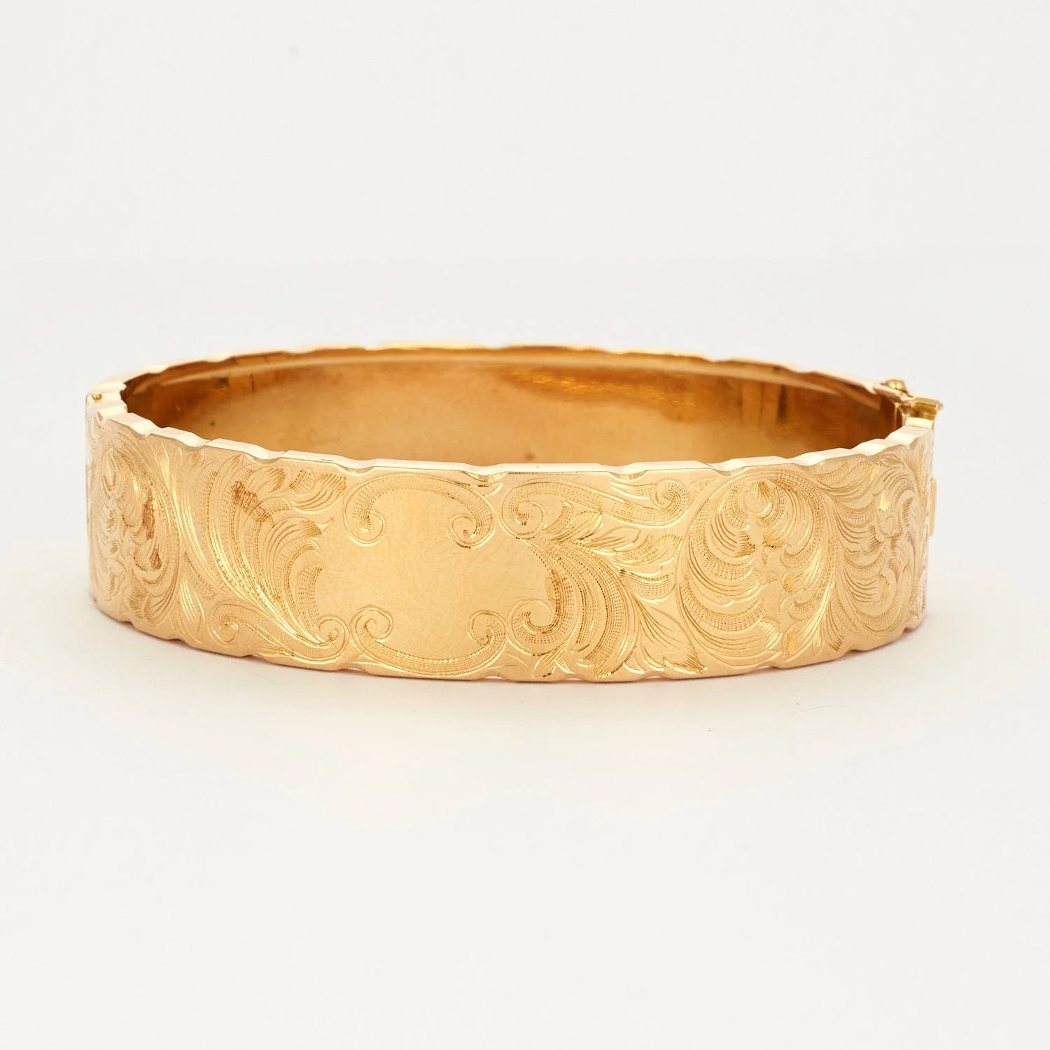 Yellow gold bangle bracelet - Image 6