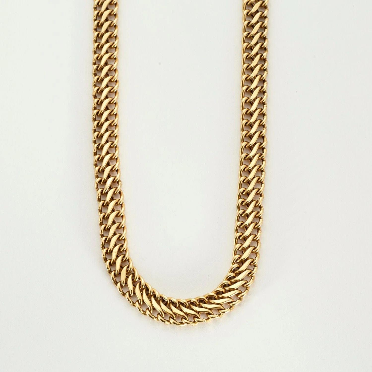 Yellow gold flat American mesh necklace - Image 4