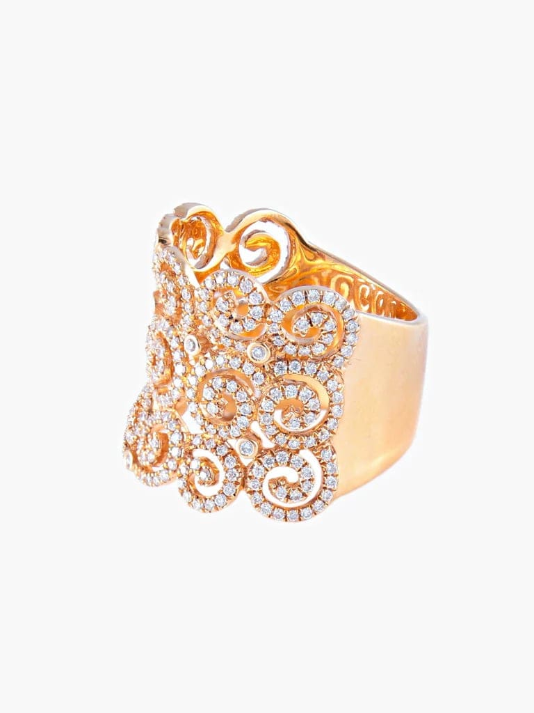 Large Diamond Ring Yellow Gold - Image 5