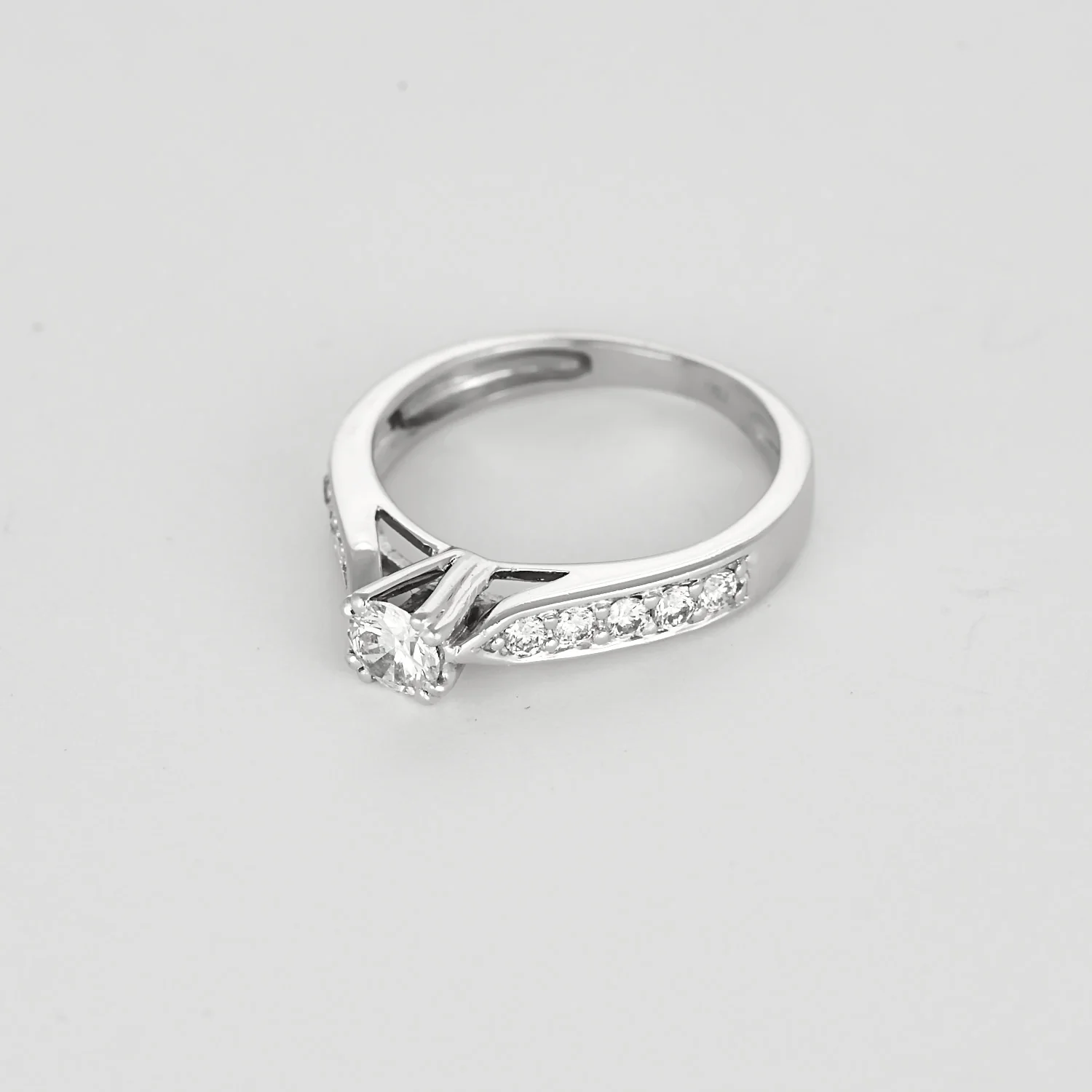 White gold and diamond ring Solitaire  - Image 3