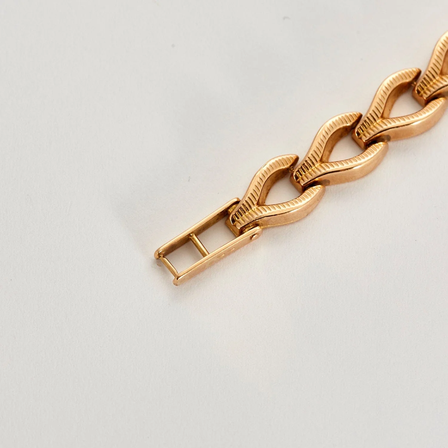 Rose gold watch - Image 3
