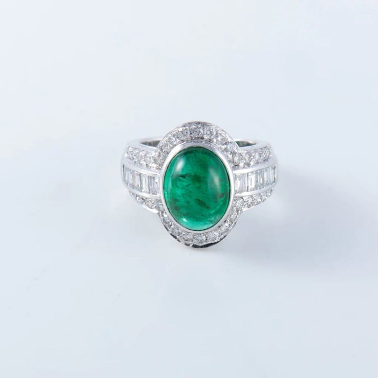 Emerald cabochon ring - Image 2