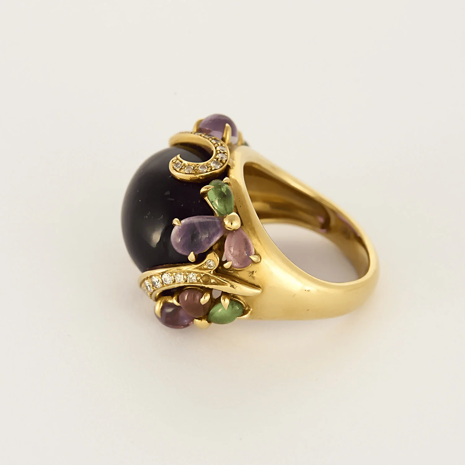 Important ring in yellow gold, diamonds, amethysts, tourmalines, and peridots - Image 5