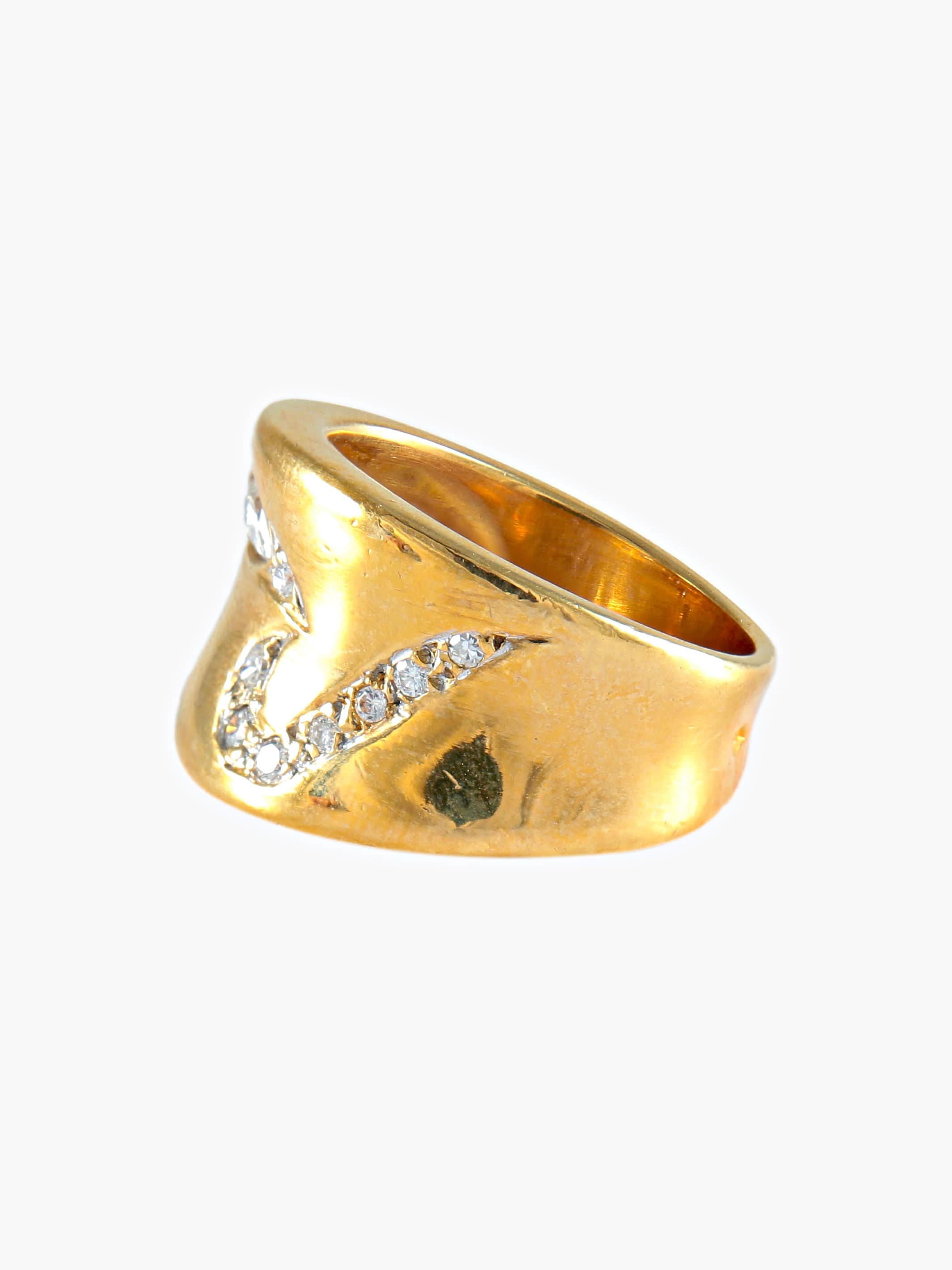 YELLOW GOLD AND DIAMOND RING - Image 3