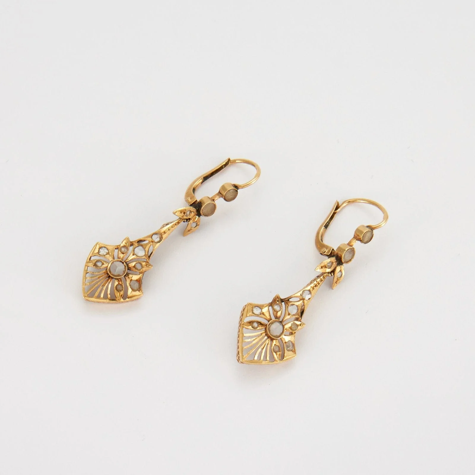 DIAMOND PENDANTS, YELLOW GOLD - Image 2