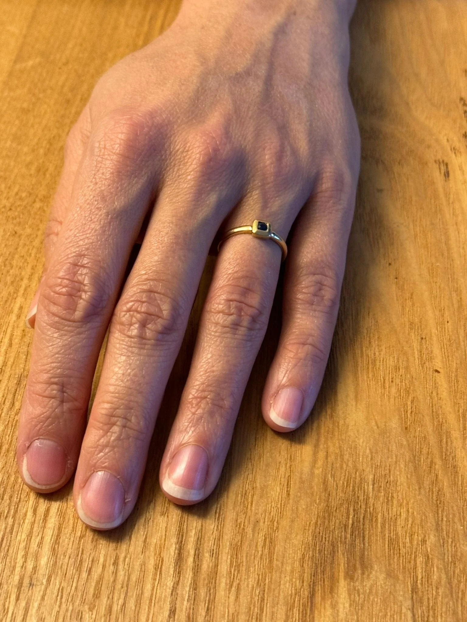 Yellow Gold Sapphire Ring - Image 15