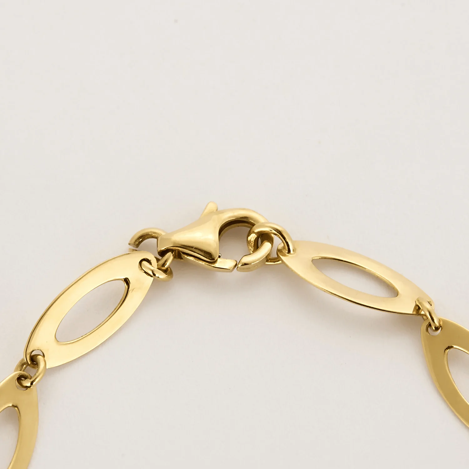 Charming yellow gold necklace with lozenge-shaped links - Image 5