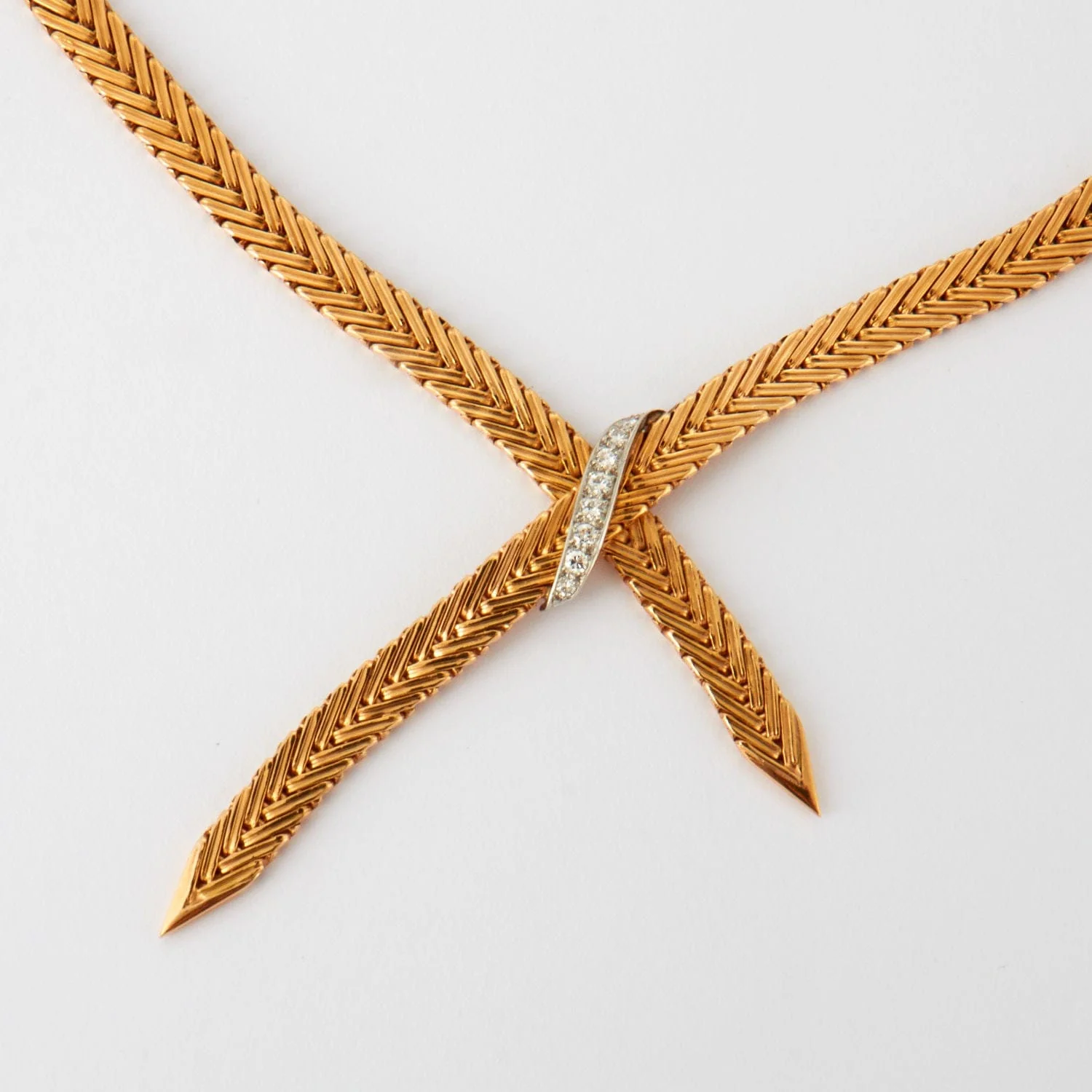 VINTAGE YELLOW GOLD NECKLACE - Image 3