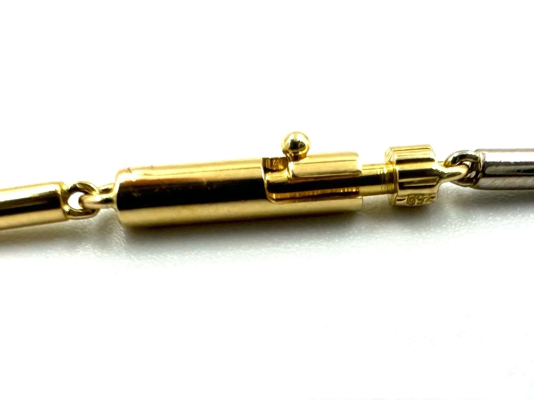 GILBERT ALBERT - 2 gold chain - Image 3