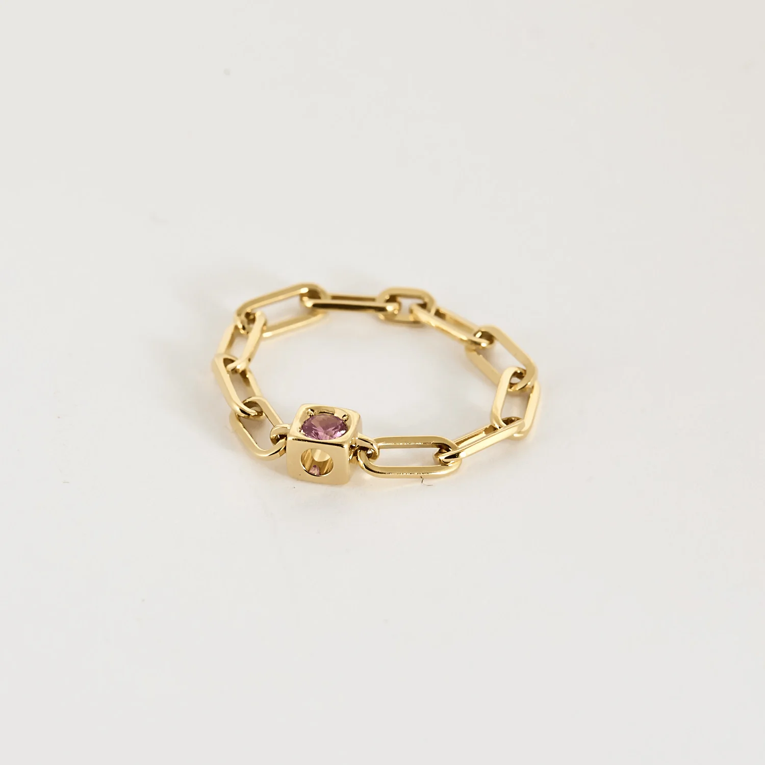 DINH VAN - Le Cube - Chain Ring Le Cube Diamant in yellow gold and pink sapphire  - Image 5