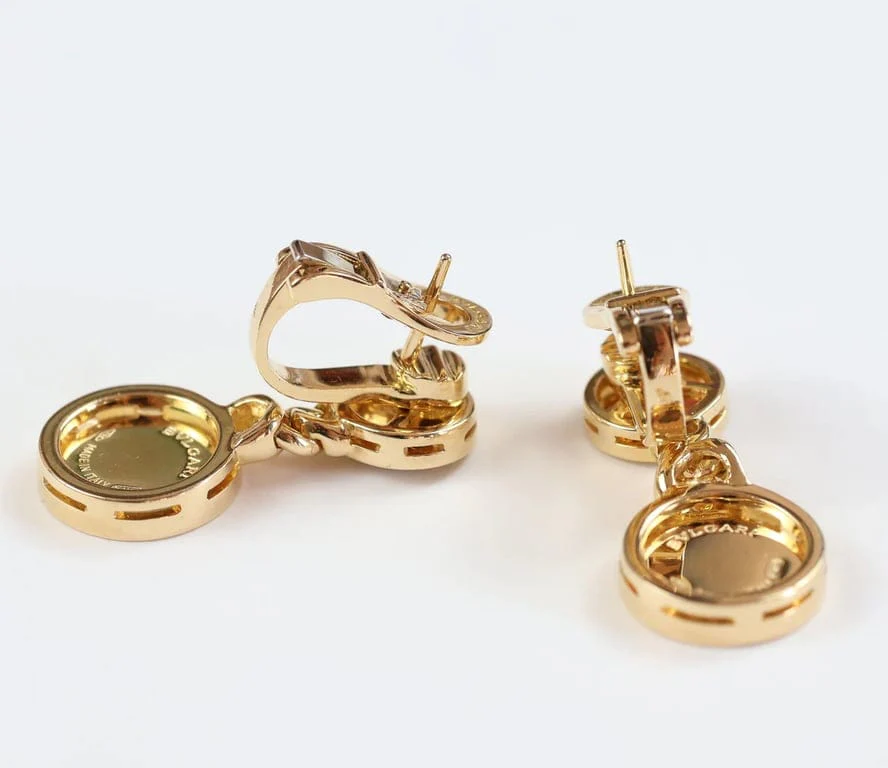 BULGARI - Bulgari earrings in yellow gold and onyx  - Image 4