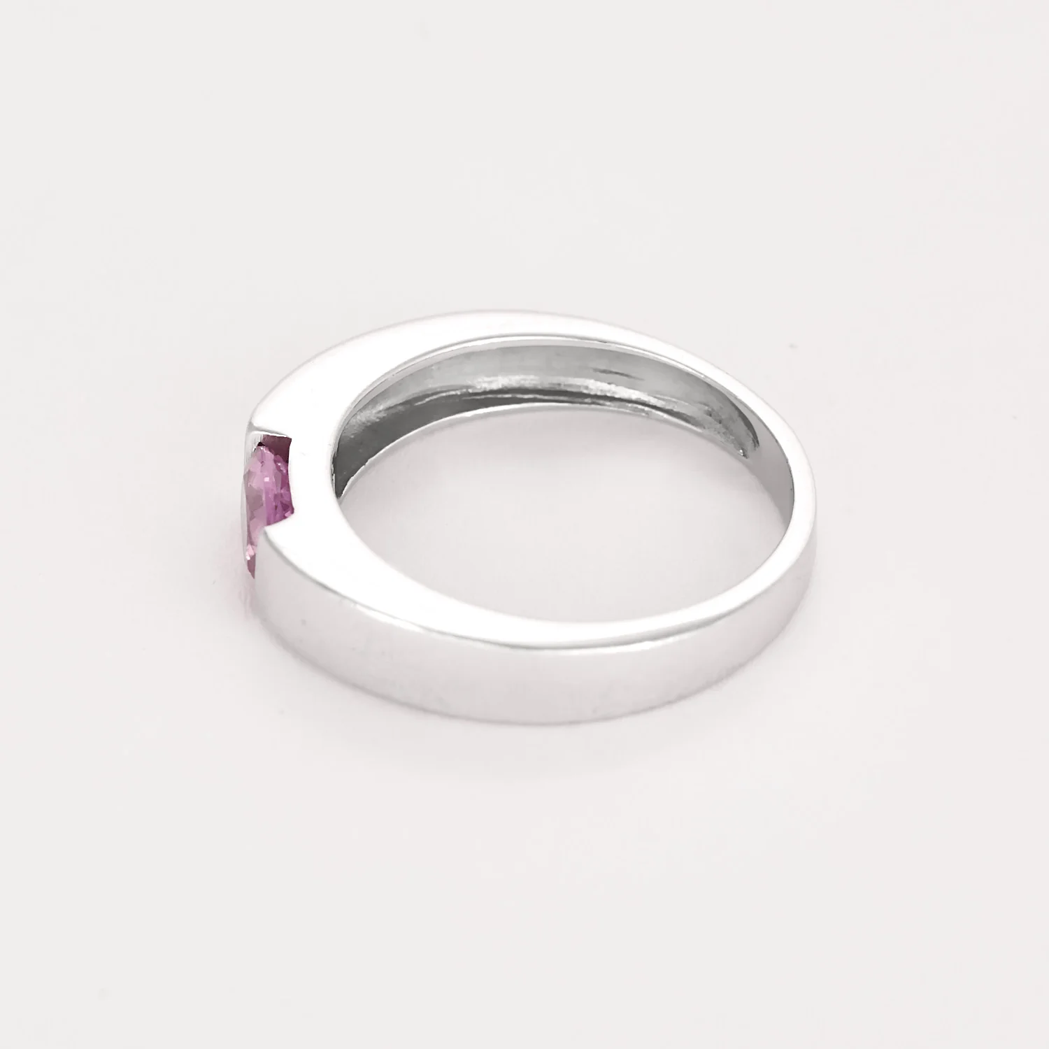 Ring in white gold and pink sapphires - Image 4