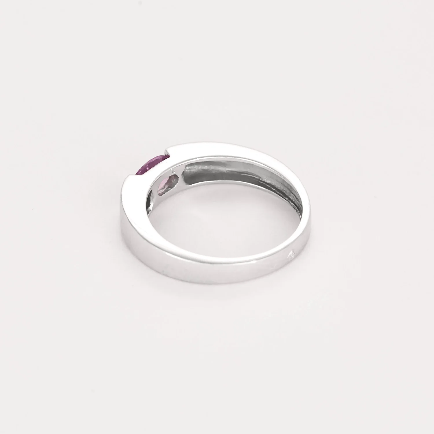 Ring in white gold and pink sapphires - Image 5