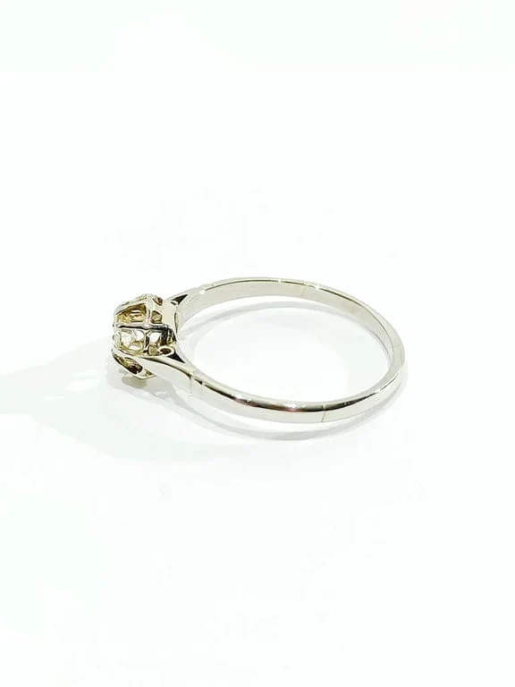 Solitaire gold and diamond ring - Image 10