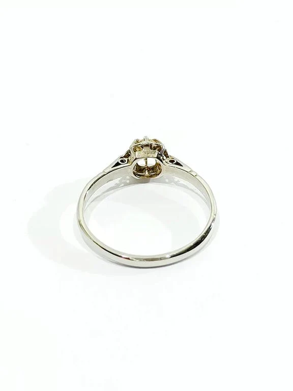 Solitaire gold and diamond ring - Image 6