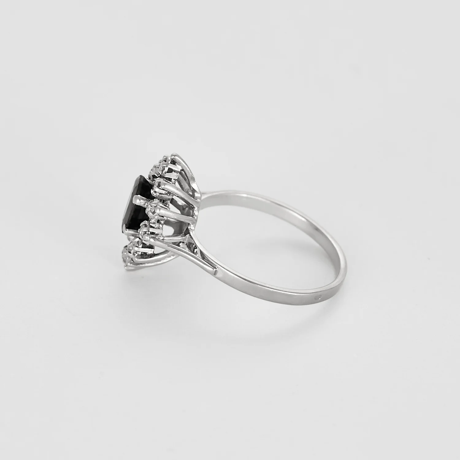 Sapphire Ring - Image 4